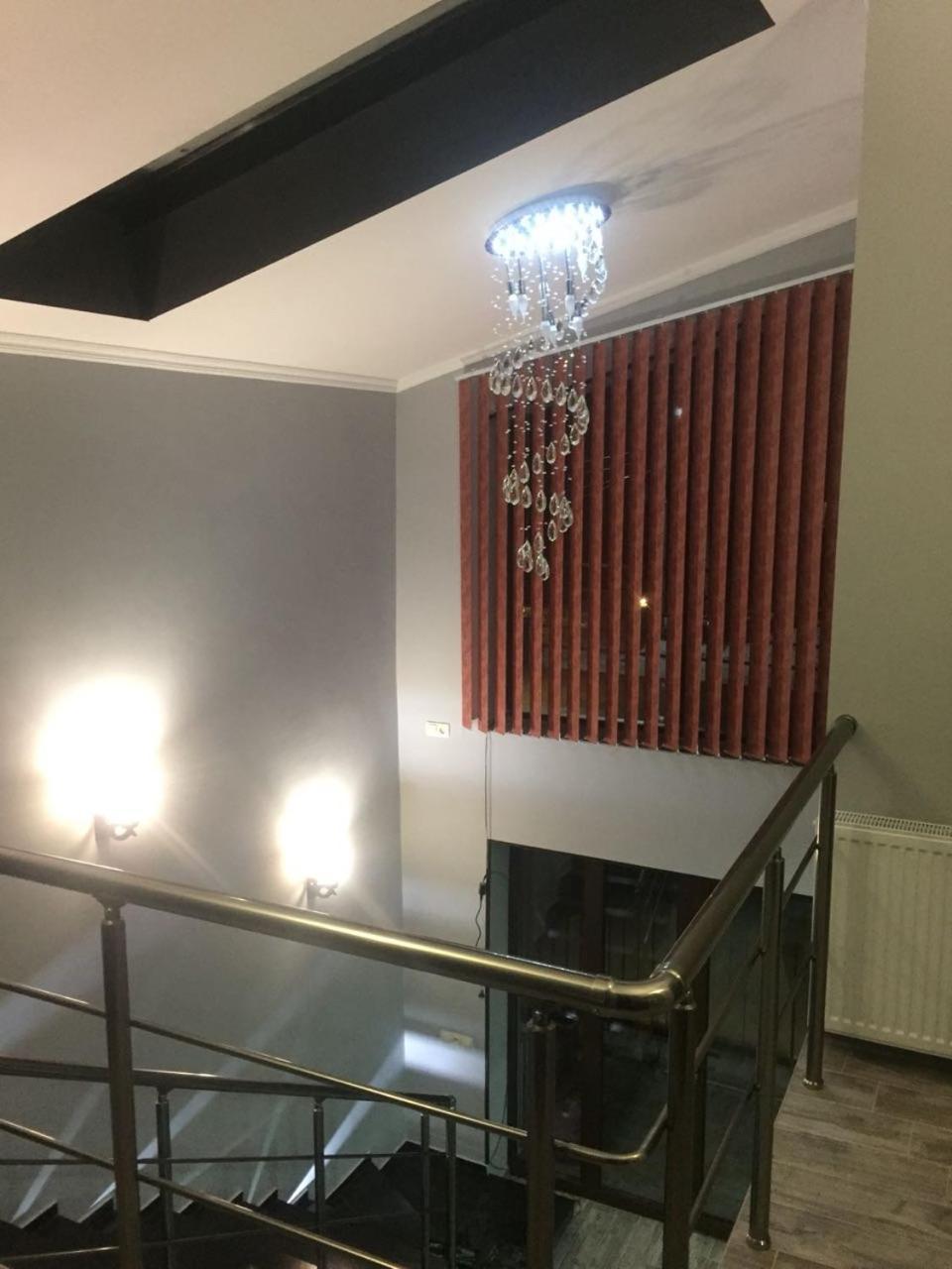 Villa Astoria 巴库里阿尼 外观 照片